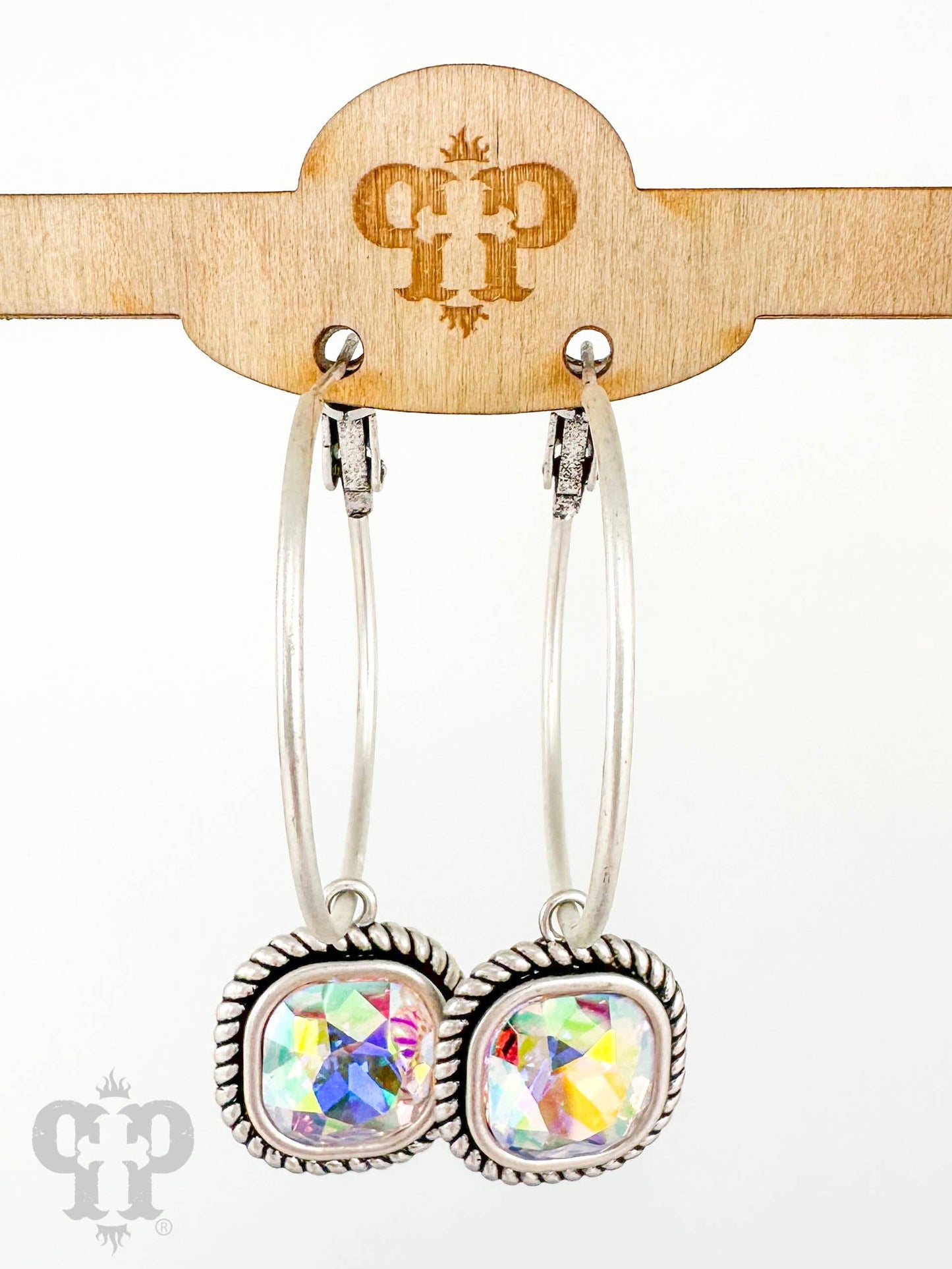 Square crystal hoop earring 1E648