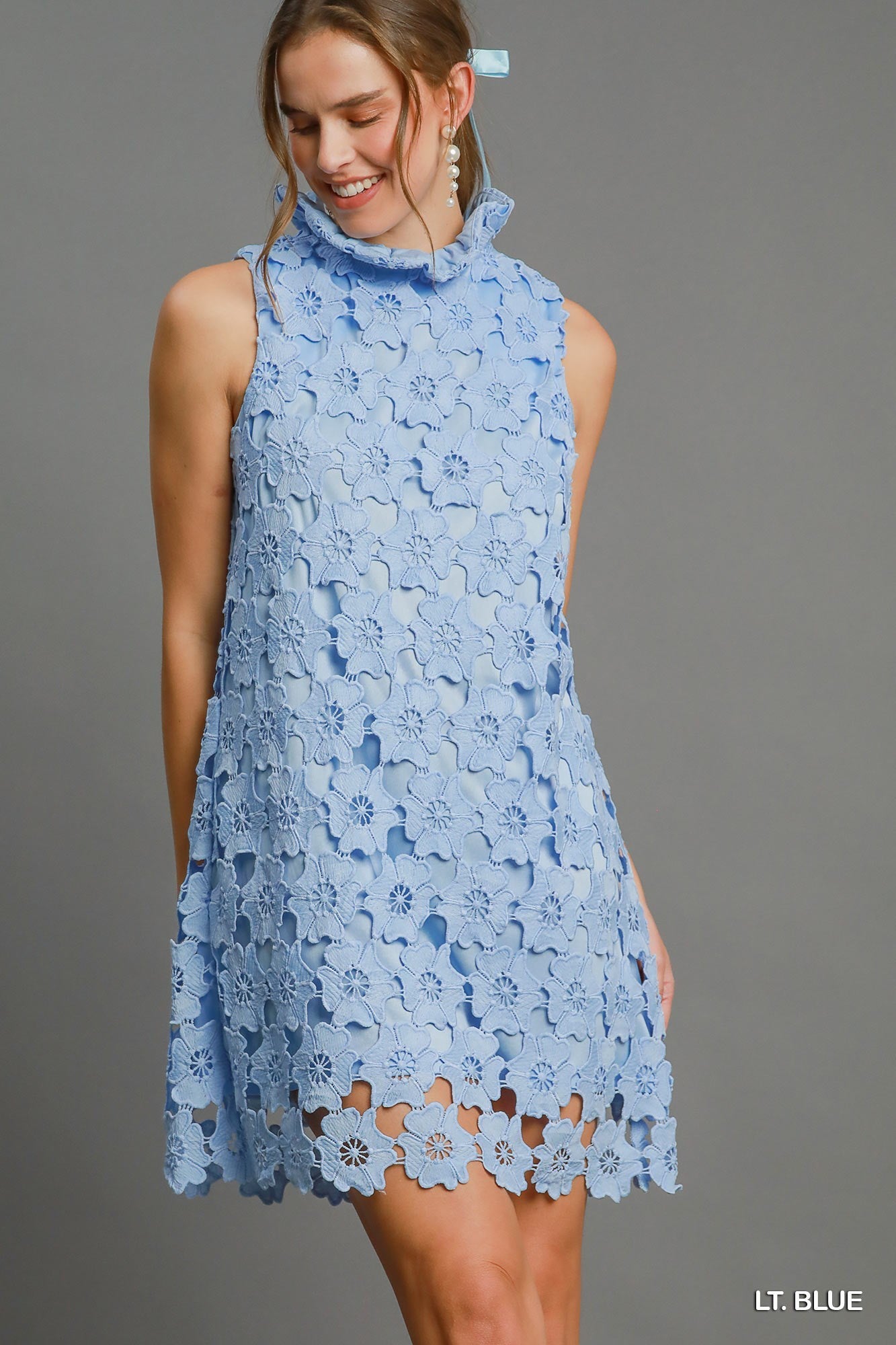 r9049 light blue