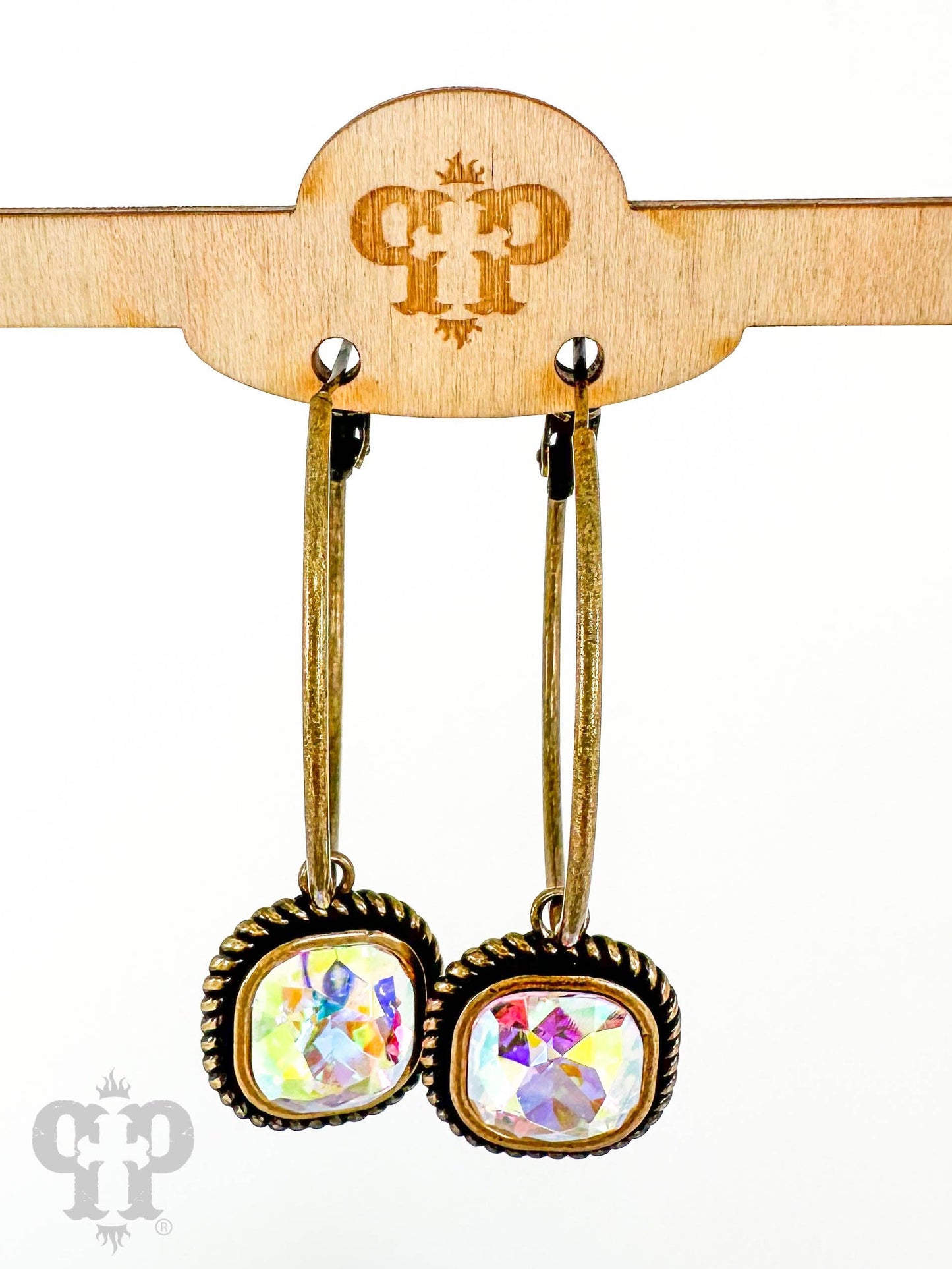 Square crystal hoop earring 1E648