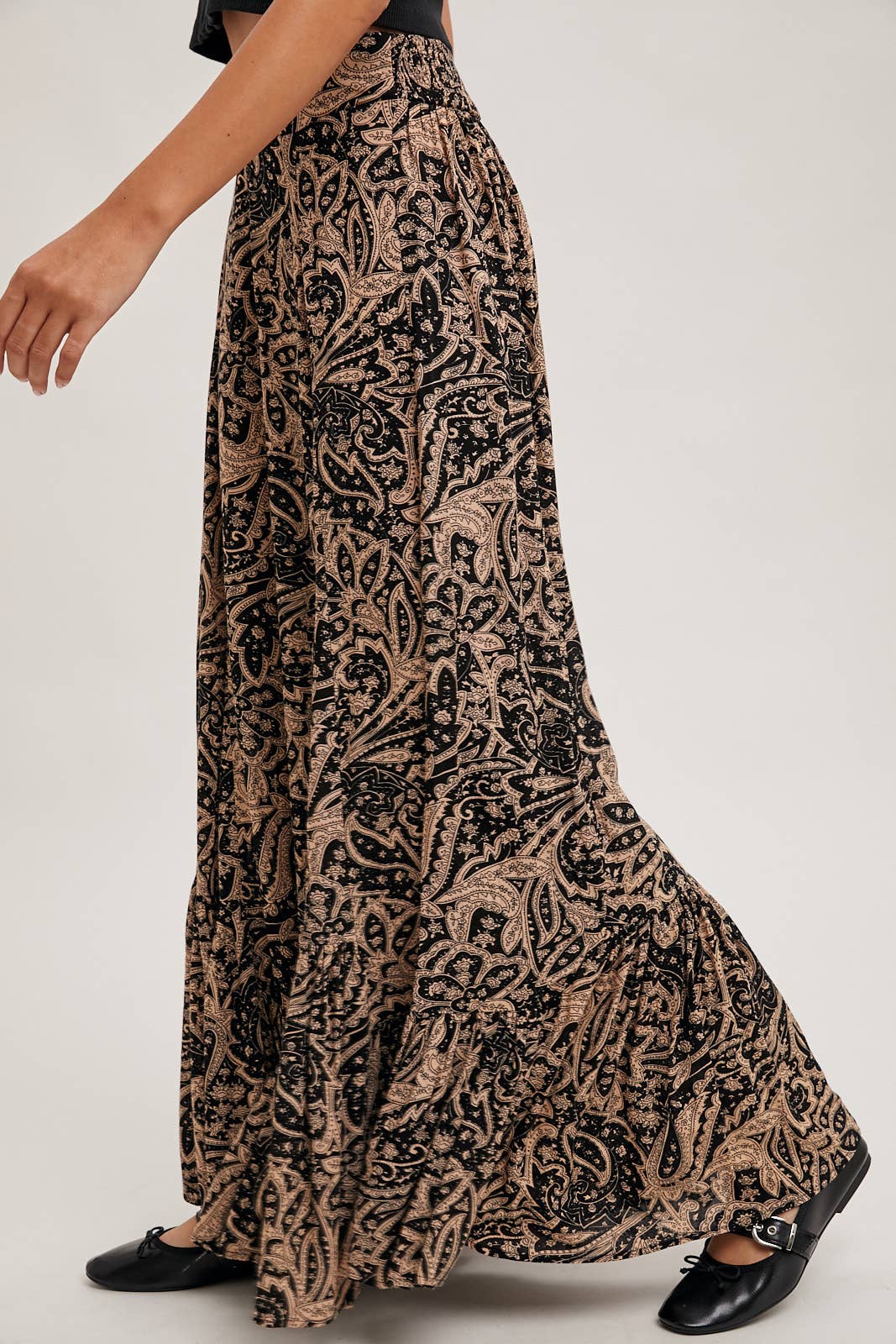 PAISLEY PRINT WIDE RUFFLED PANTS