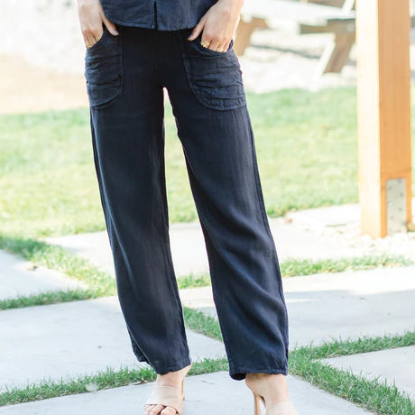 Linen Pant with 2 Large Ruched Front Pockets