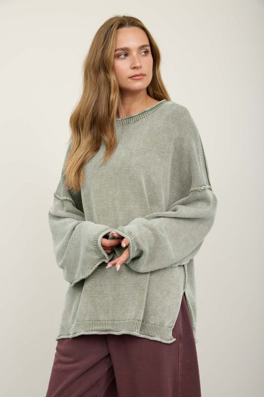 WASHED RAW EDGE SWEATER - OLIVE