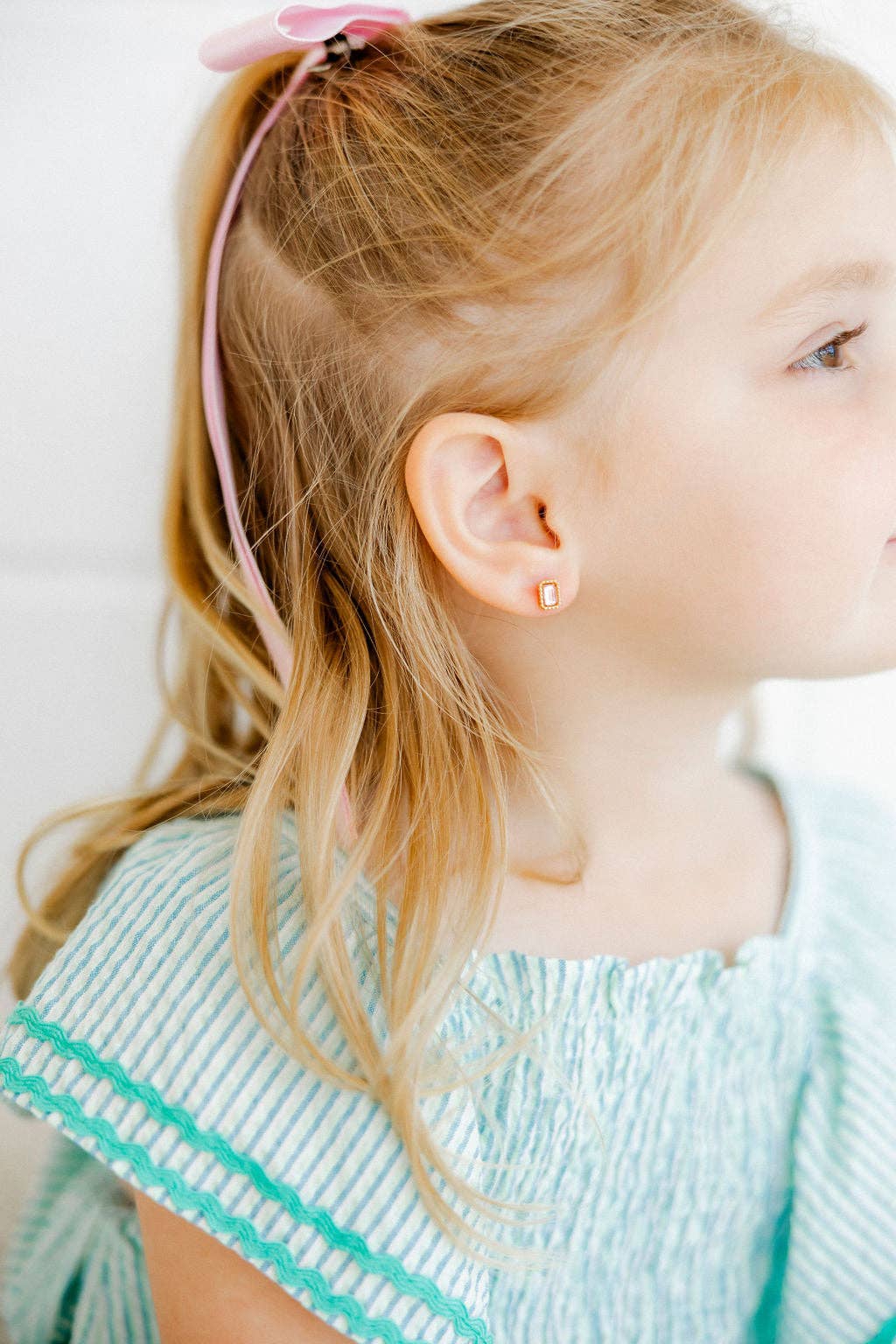 Screwback Stud Earrings - Madison Pink