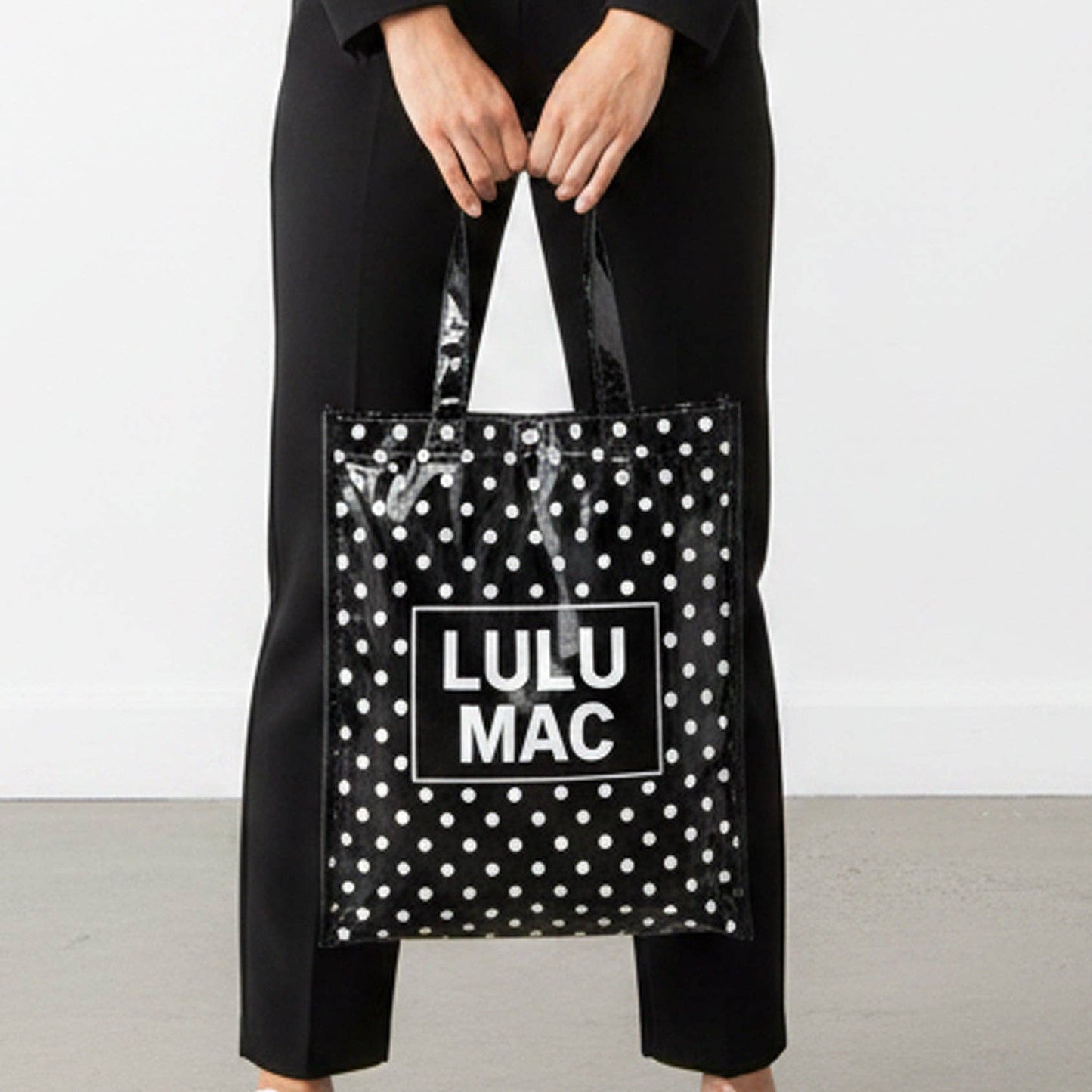 Girlie Girl Originals - LM-BG-1004 REUSABLE TOTE-BLACK WHITE DOTS