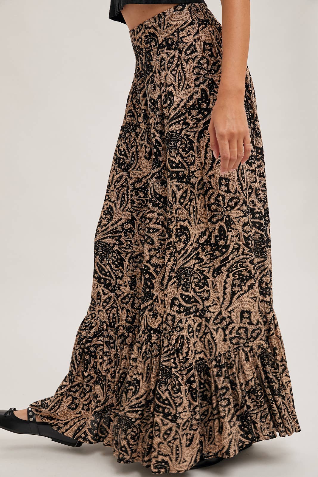 PAISLEY PRINT WIDE RUFFLED PANTS