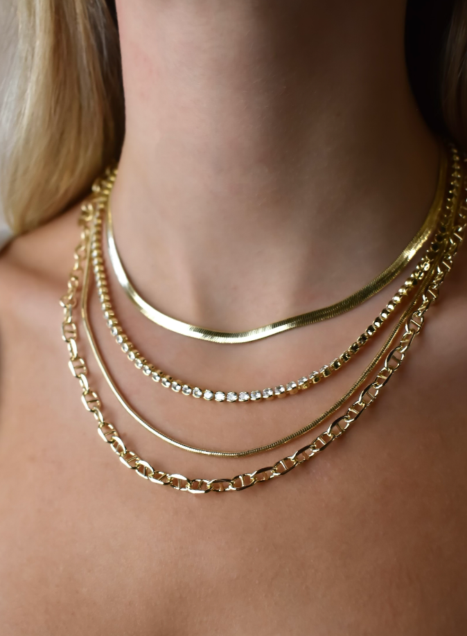 Mia Mariner Chain Necklace