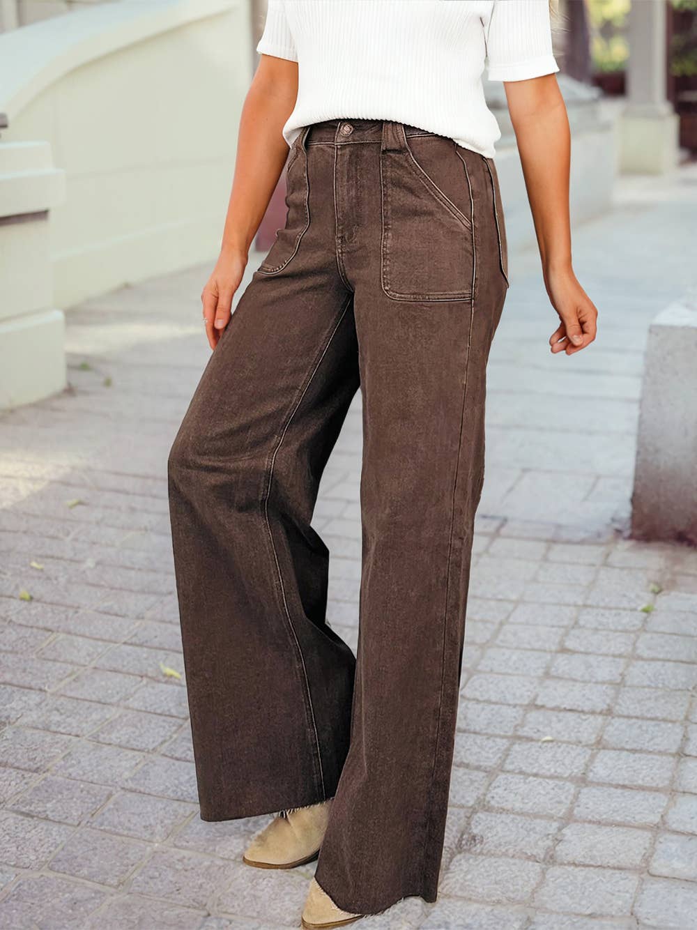 Retro Washed Patch Pocket Loose Jeans