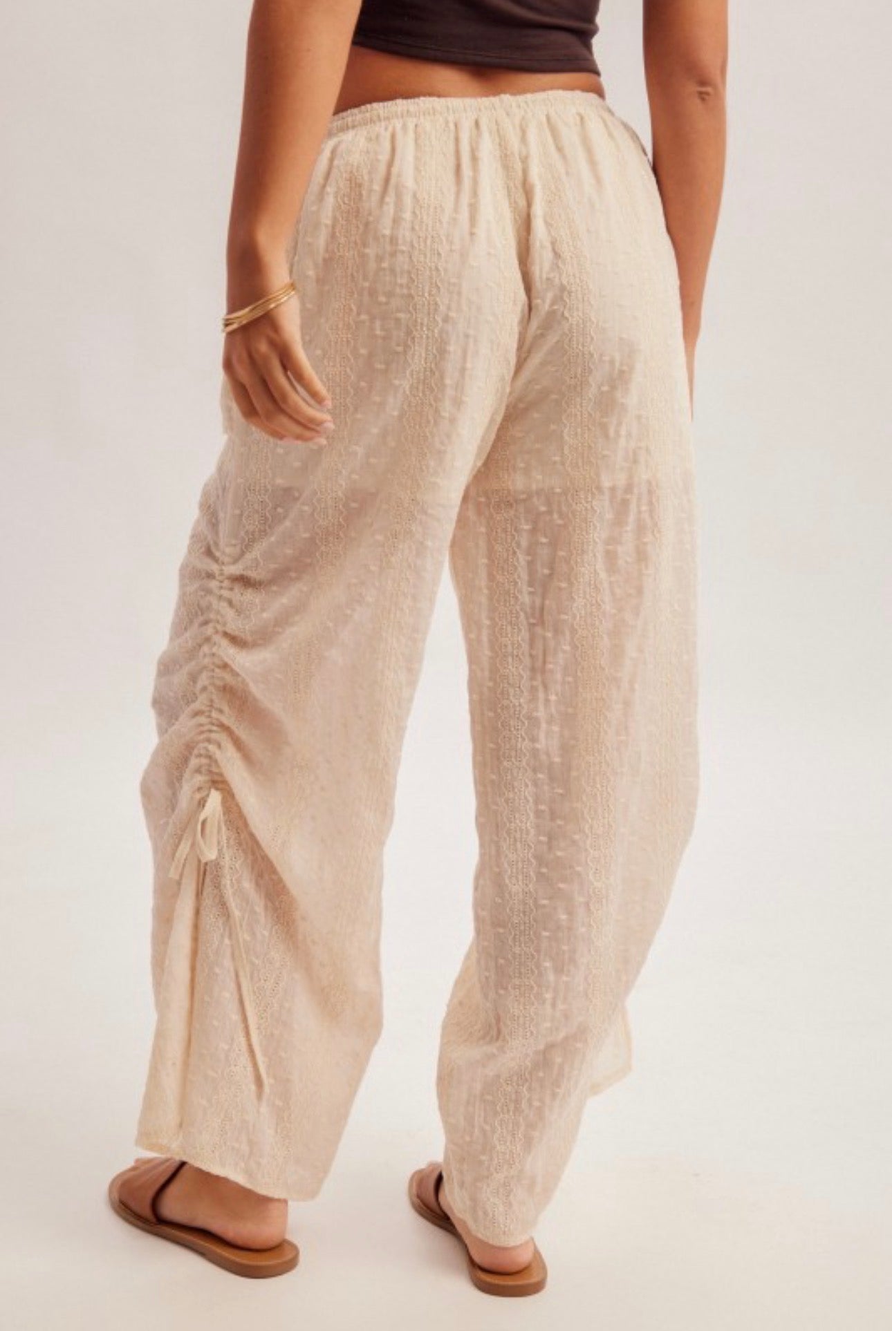 Cinched side leg pant
