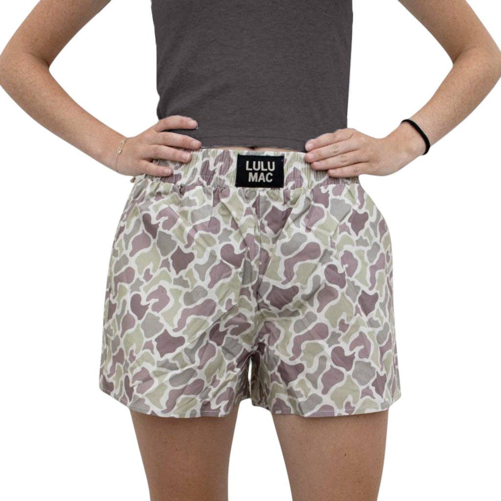 WOMEN'S SHORTS