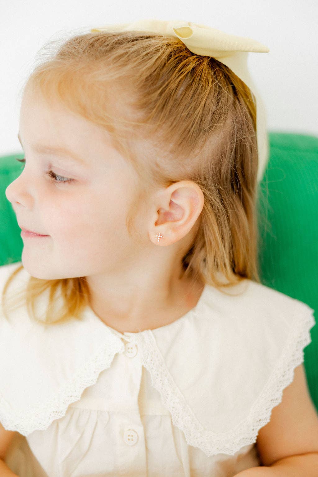 Screwback Stud Earrings - Clara Cross Gold