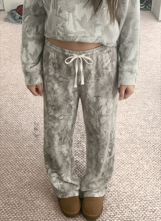 Camo wide leg pant