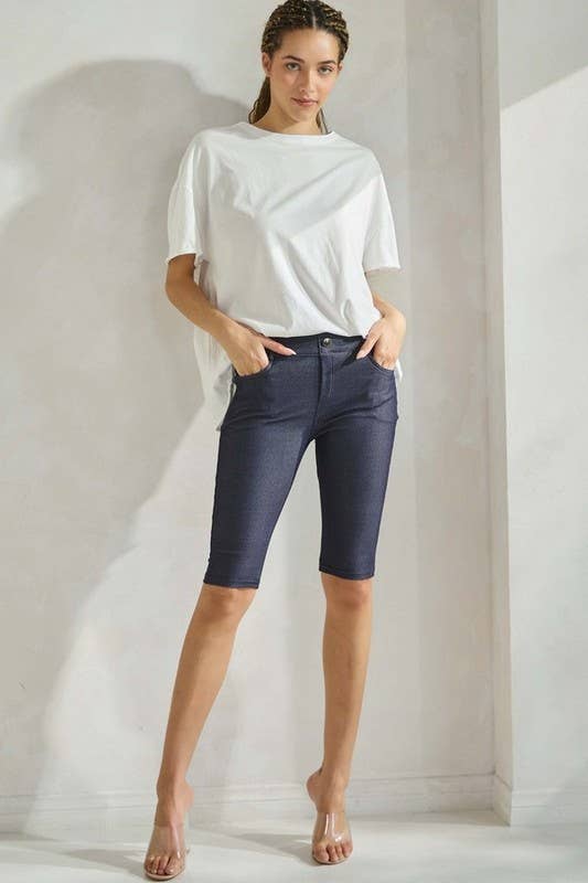 Yelete - Women's The Essential Raw Edge Oversize Tee