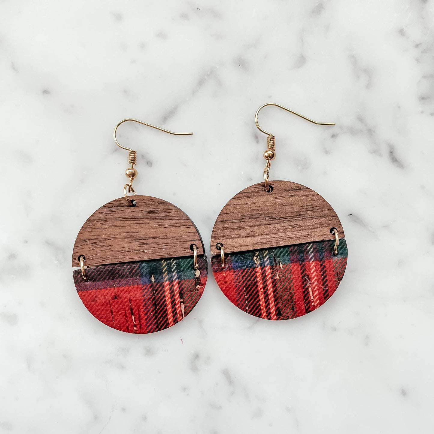 Le Marigny & Co - Genuine Leather, Cork and Wood Earring - Red Plaid